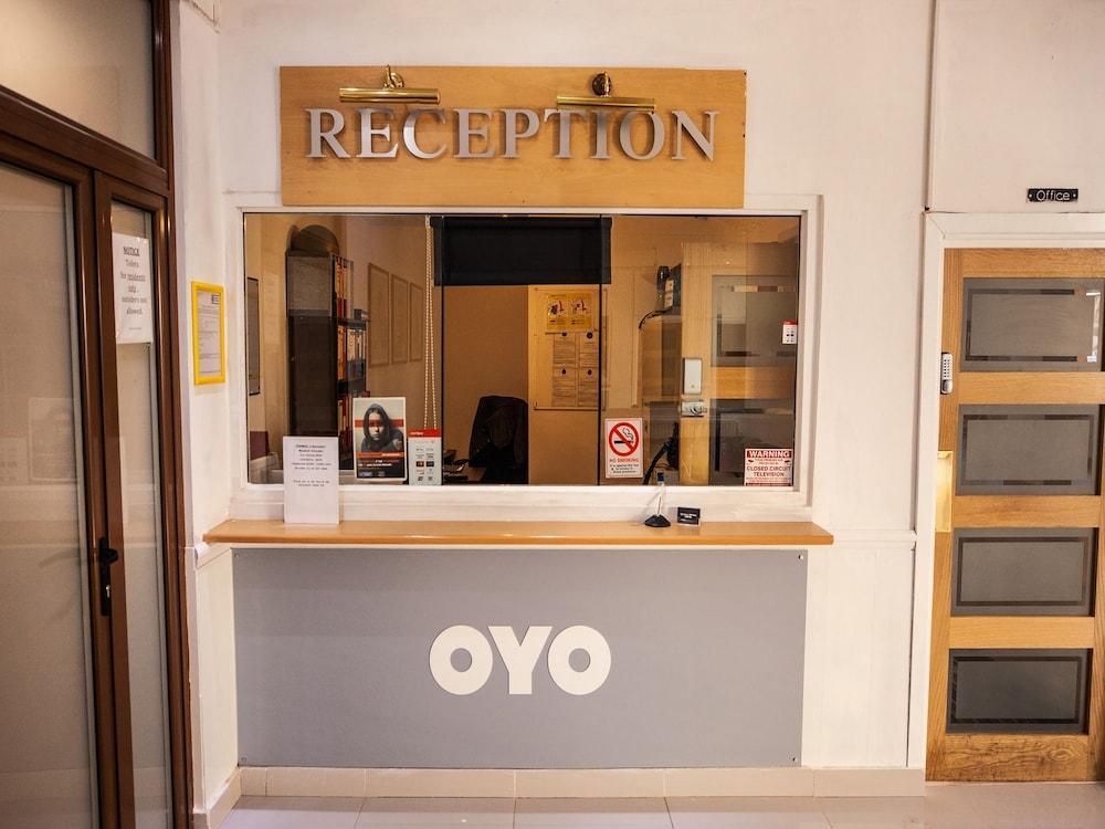 فندق Oyo Osterley Park ايزلورث المظهر الخارجي الصورة