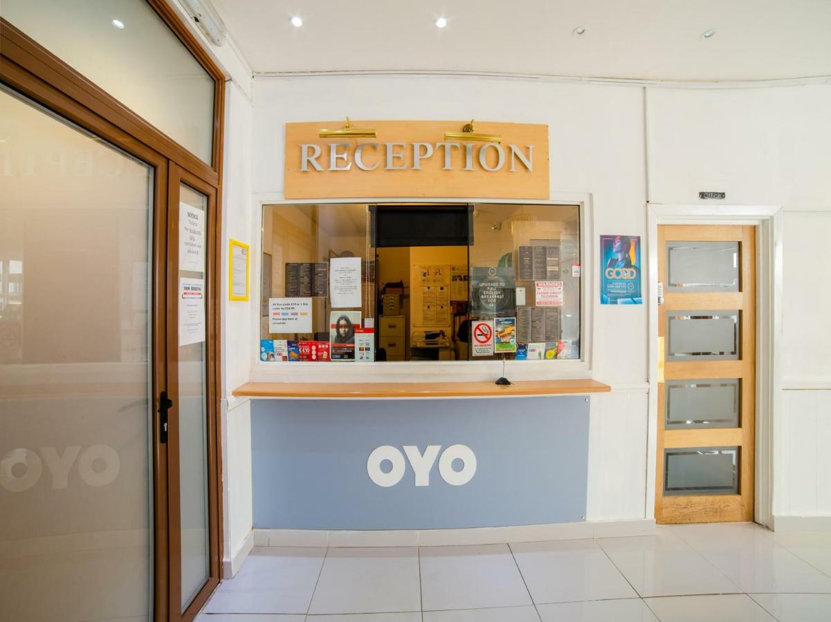 فندق Oyo Osterley Park ايزلورث المظهر الخارجي الصورة